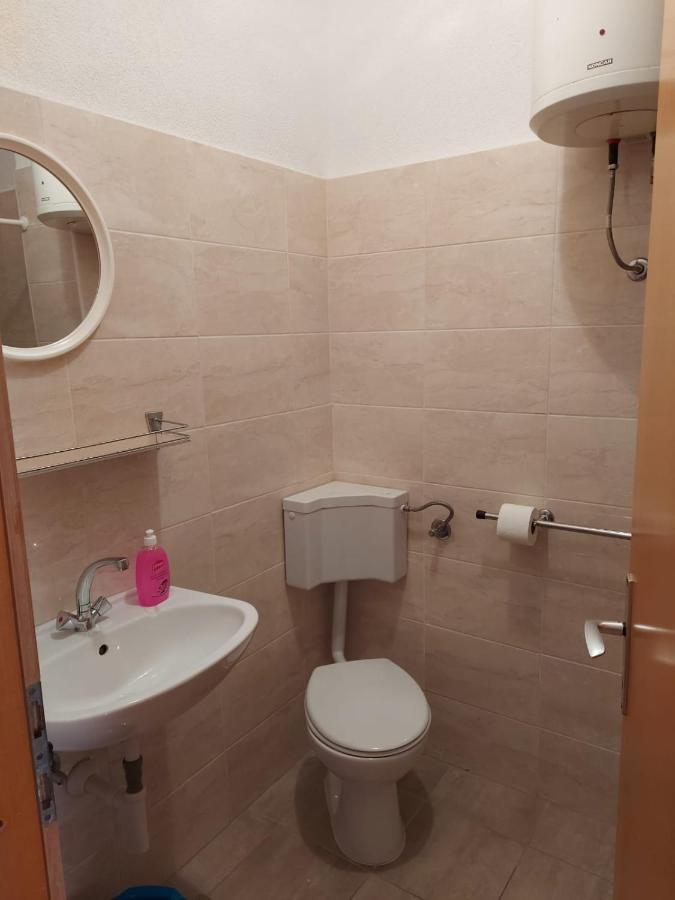 Apartmani Karla Dugi Rat Dış mekan fotoğraf